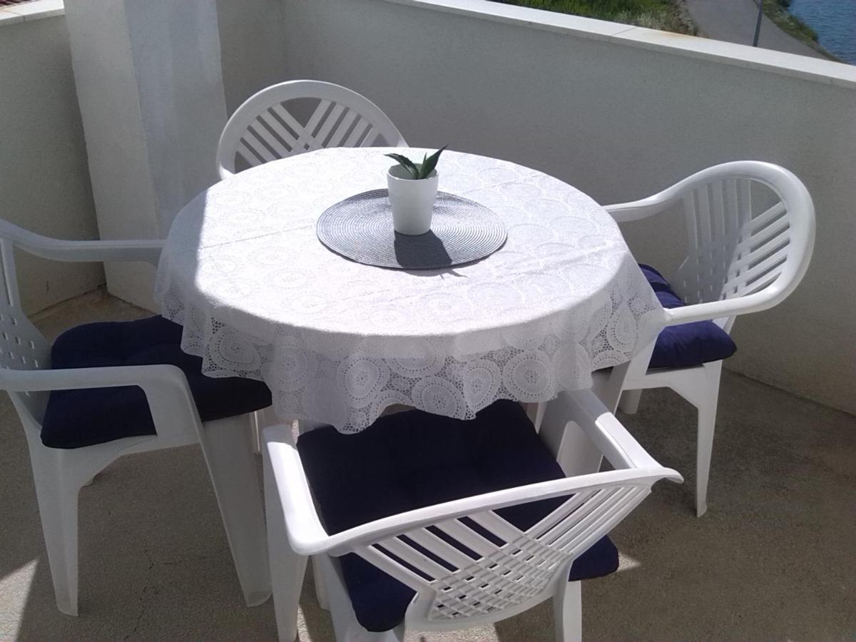Apartmani Maja Pag Town Extérieur photo