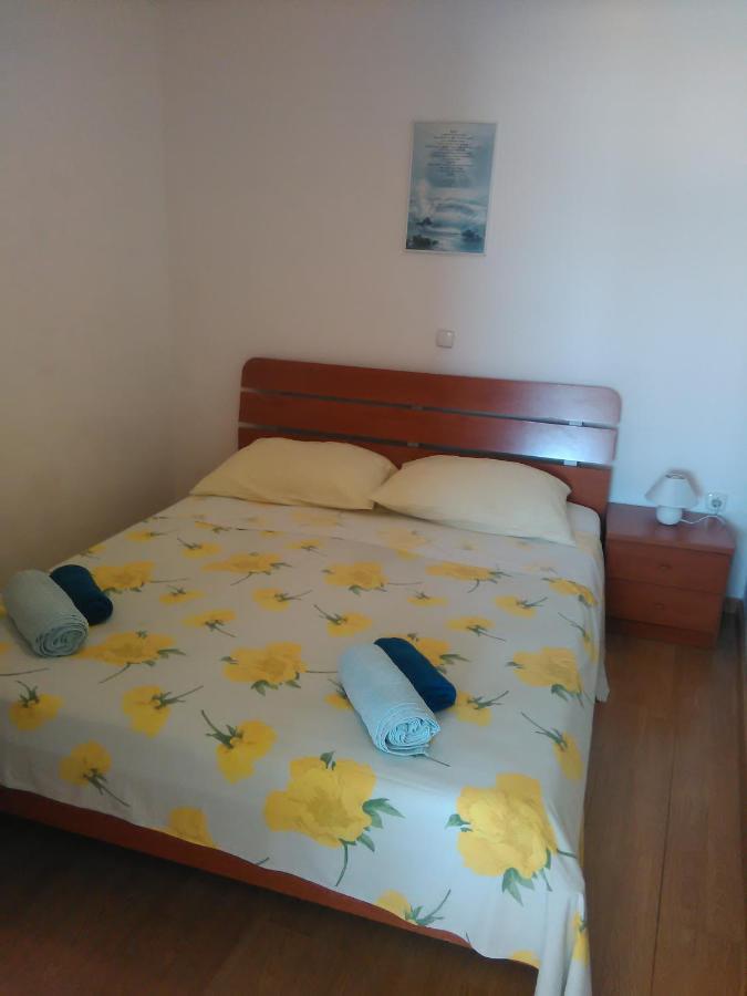 Apartmani Maja Pag Town Extérieur photo
